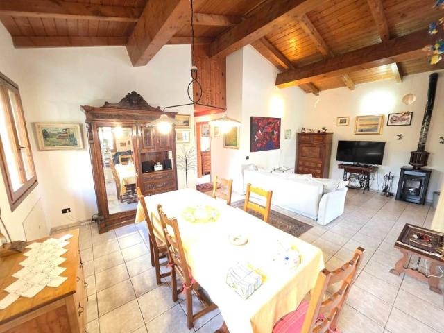 Villa Indipendente in vendita a Valli, Chioggia