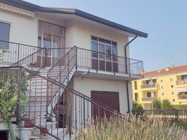 Villa Indipendente in vendita a Chioggia, Veneto
