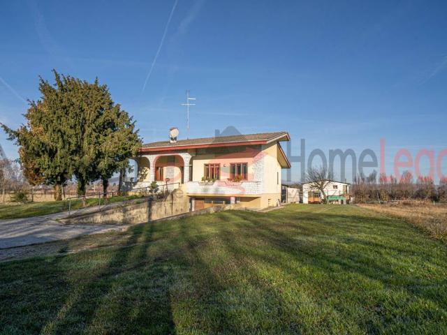 Villa Indipendente in vendita a Chions, Friuli-Venezia Giulia