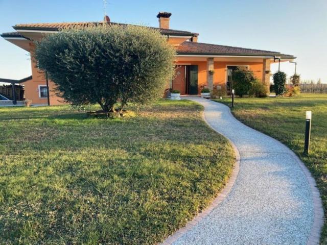 Villa Indipendente in vendita a Chions, Friuli-Venezia Giulia