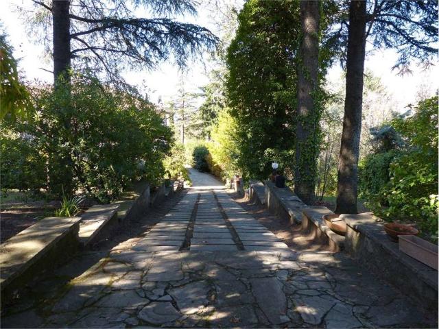 Villa Indipendente in vendita a Chitignano, Toscana