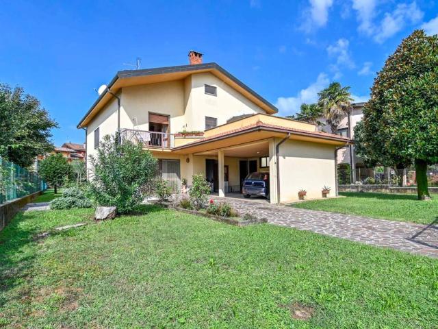 Villa Indipendente in vendita a Boscaina, Chiuduno