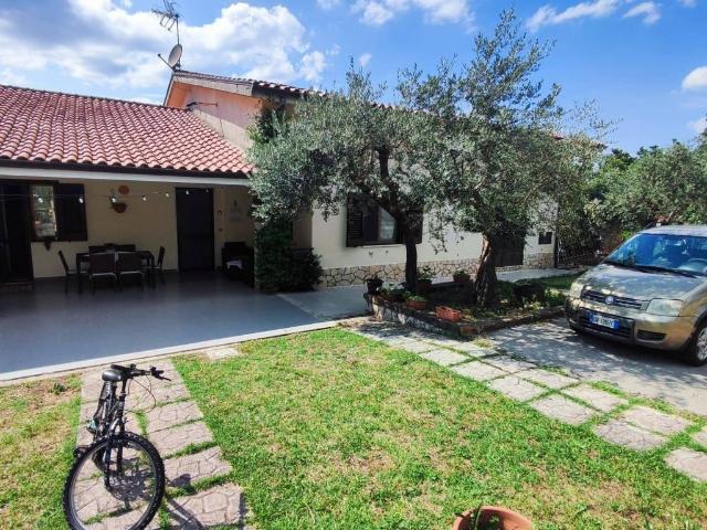 Villa Indipendente in vendita a Chiusano San Domenico, Campania