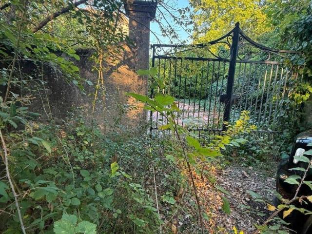 Villa Indipendente in vendita a Masseria del Bosco, Chiusano di San Domenico