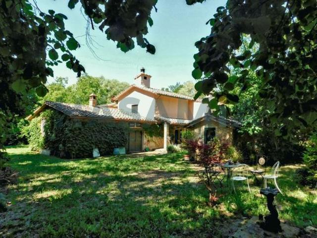 Villa Indipendente in vendita a Chiusdino, Toscana