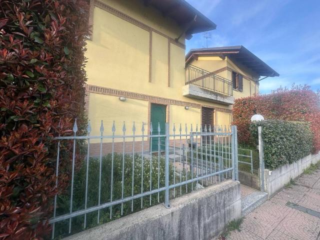 Villa Indipendente in vendita a Betlemme, Piemonte