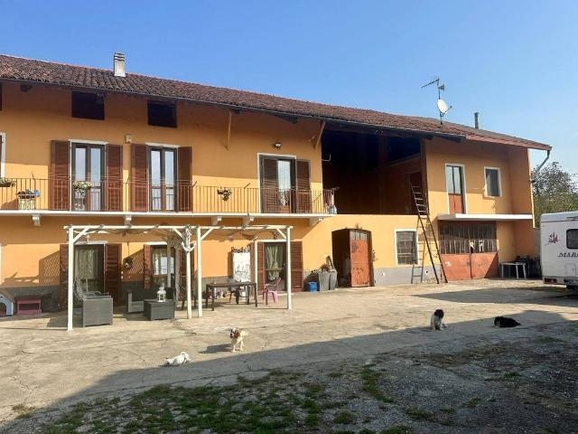 Villa Indipendente in vendita a Castelrosso, Piemonte