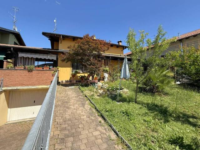 Villa Indipendente in vendita a Boschetto, Piemonte