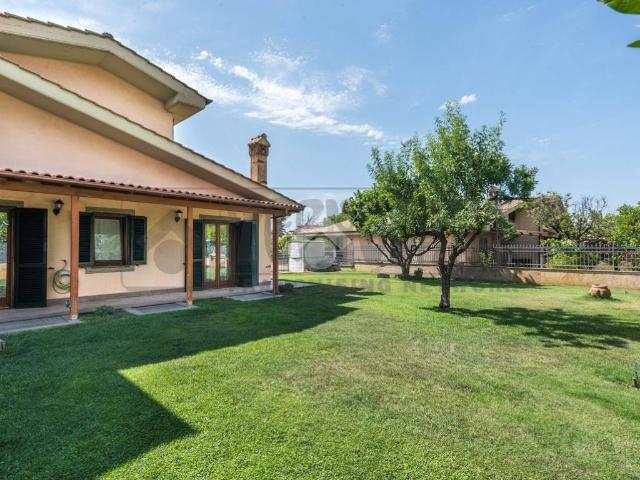 Villa Indipendente in vendita a Quartiere Cipollaro, Roma Capitale