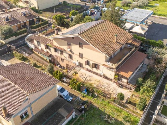 Villa Indipendente in vendita a Acqua Acetosa, Roma Capitale