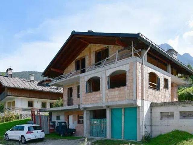 Villa Indipendente in vendita a Cibiana Di Cadore, Veneto