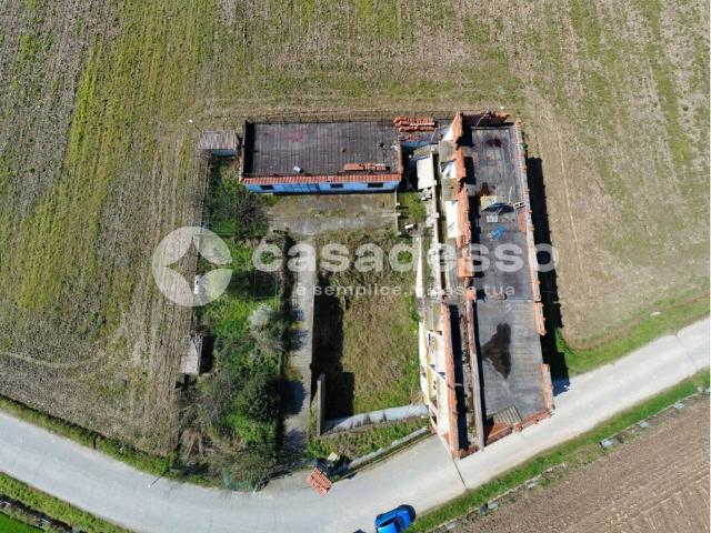 Villa Indipendente in vendita a Piemonte, Vercelli