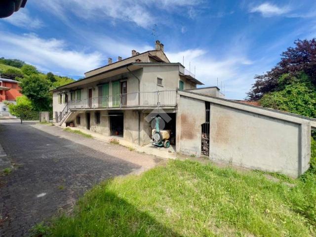 Villa Indipendente in vendita a Cigognola, Lombardia