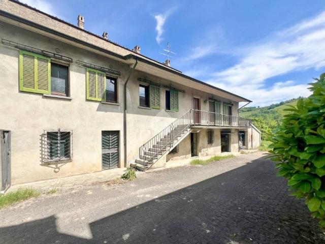 Villa Indipendente in vendita a Cigognola, Lombardia