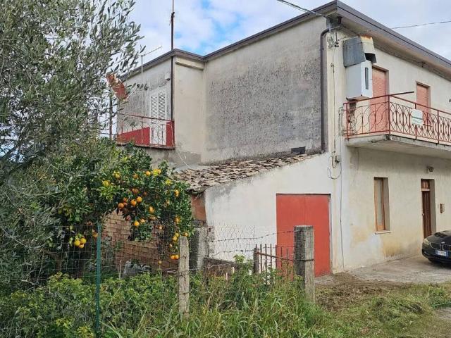 Villa Indipendente in vendita a Calabria, Reggio Calabria