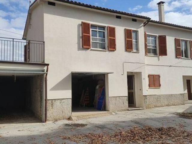 Villa Indipendente in vendita a Marche, Macerata
