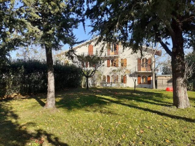 Villa Indipendente in vendita a Pozzo, Marche