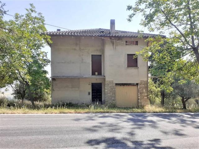 Villa Indipendente in vendita a Marche, Macerata