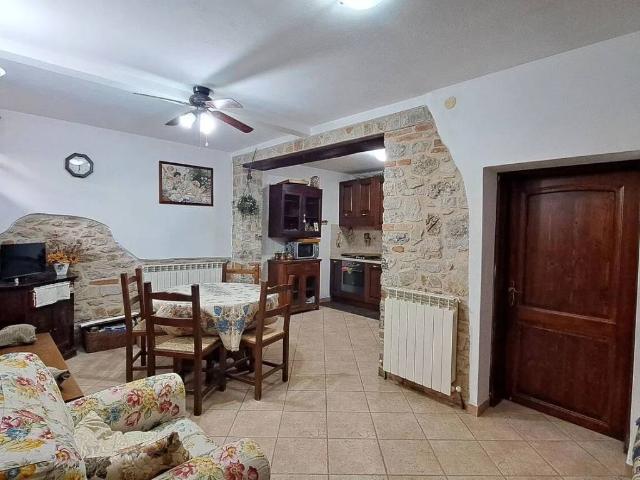 Villa Indipendente in vendita a Cinigiano, Toscana