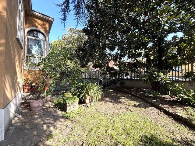 Villa Indipendente in vendita a Zona Omogenea Milano Nord, Cinisello Balsamo