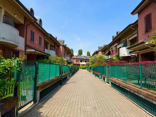 Villa Indipendente in vendita a Zona Omogenea Milano Nord, Cinisello Balsamo