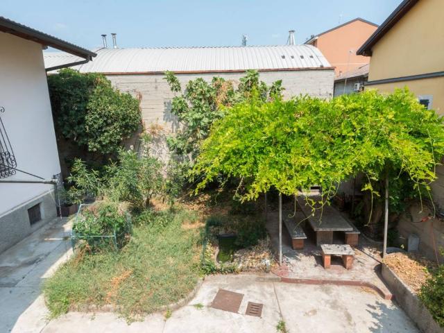 Villa Indipendente in vendita a Zona Omogenea Milano Nord, Cinisello Balsamo