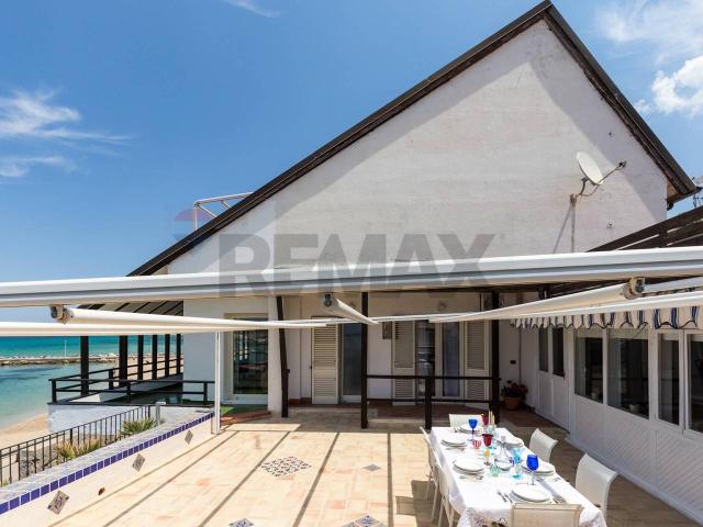 Villa Indipendente in vendita a Magaggiari, Cinisi