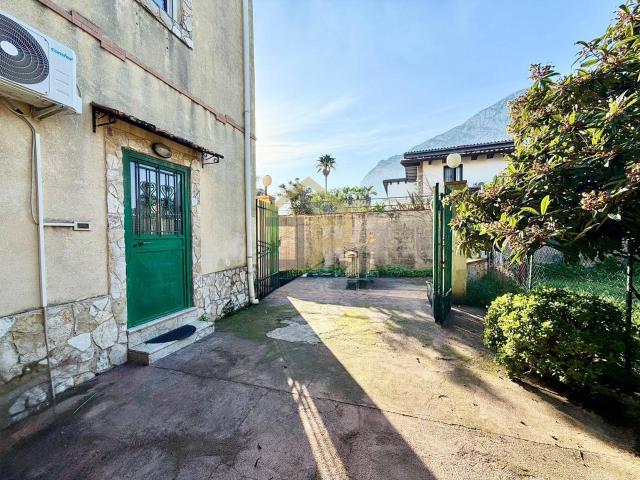 Villa Indipendente in vendita a Fondo Pozzillo, Cinisi
