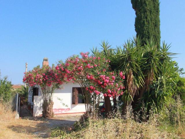 Villa Indipendente in vendita a Magaggiari, Cinisi