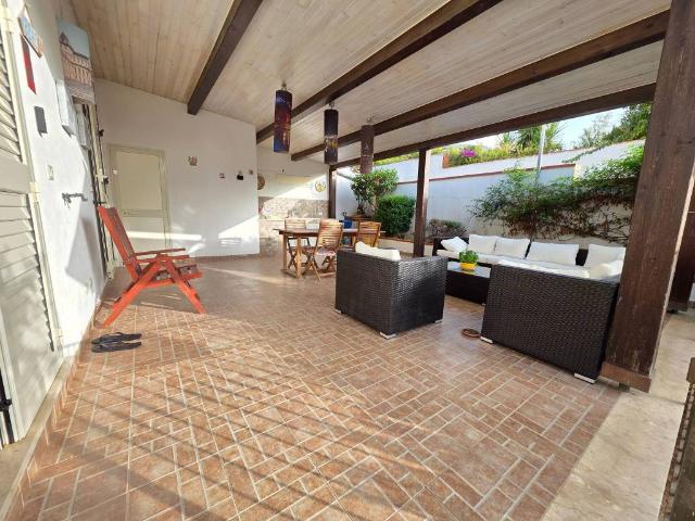 Villa Indipendente in vendita a Magaggiari, Cinisi