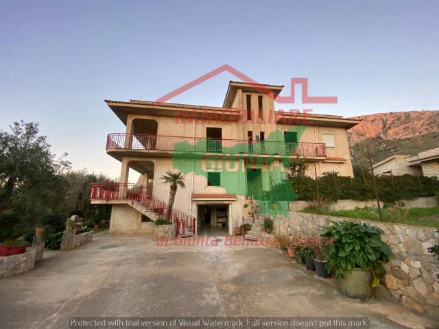 Villa Indipendente in vendita a Cinisi, Sicilia