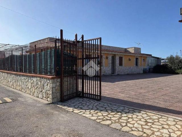 Villa Indipendente in vendita a Fondo Orsa, Cinisi