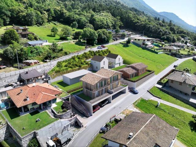 Villa Indipendente in vendita a Cino, Lombardia