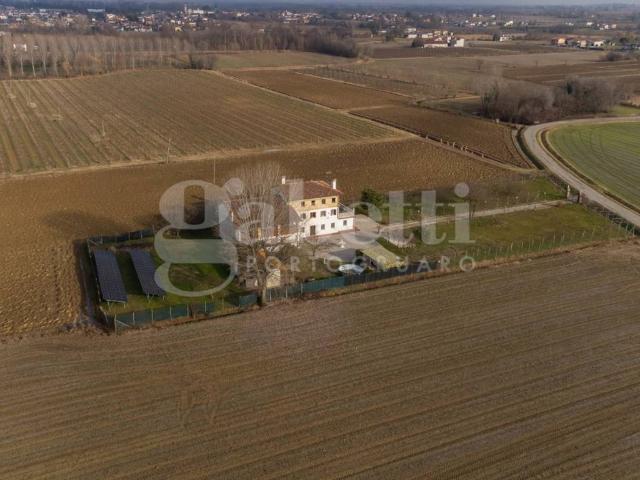 Villa Indipendente in vendita a Cinto Caomaggiore, Veneto