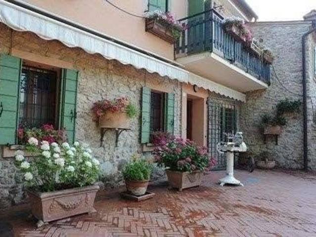 Villa Indipendente in vendita a Valnogaredo, Padova