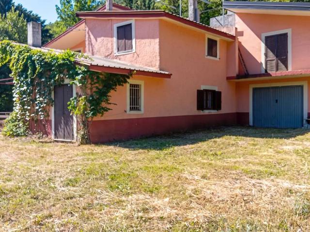 Villa Indipendente in vendita a Ciorlano, Caserta