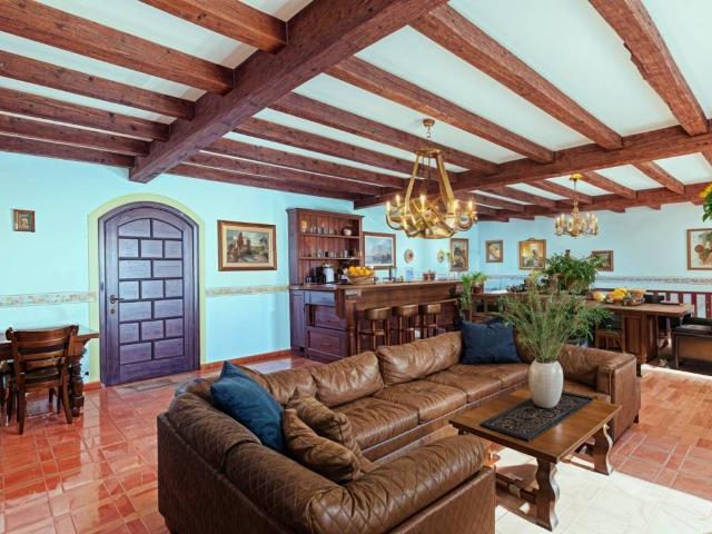Villa Indipendente in vendita a Moiano, Cipressa