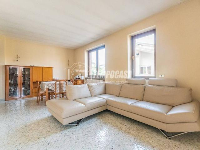 Villa Indipendente in vendita a Cisliano, Lombardia