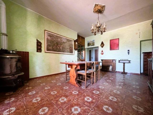 Villa Indipendente in vendita a Quartiere San Valentino, Cisterna Di Latina