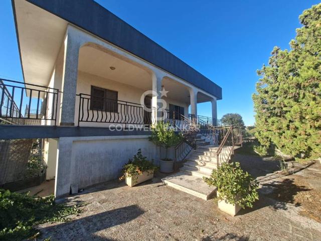 Villa Indipendente in vendita a Cisternino, Brindisi