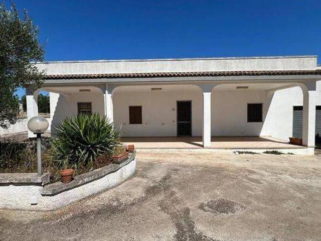 Villa Indipendente in vendita a Puglia, Brindisi