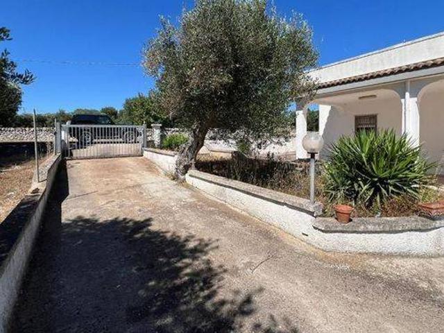 Villa Indipendente in vendita a Puglia, Brindisi