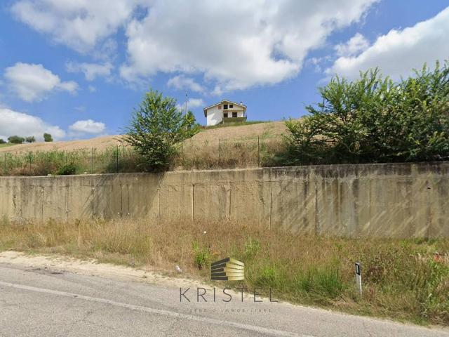 Villa Indipendente in vendita a Città Sant'angelo, Abruzzo