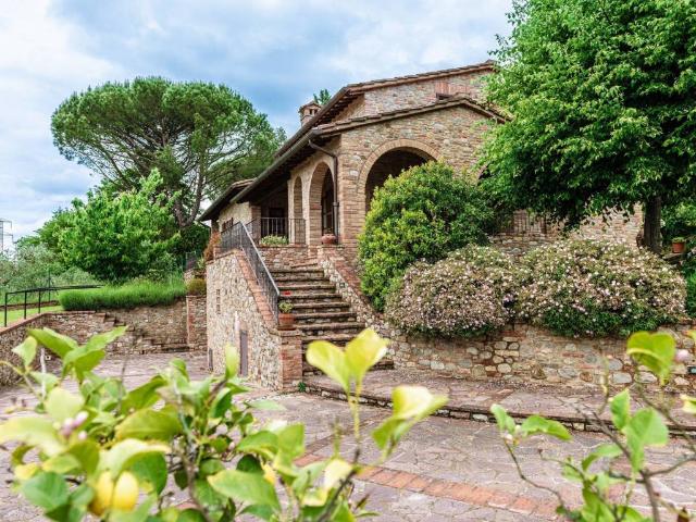 Villa Indipendente in vendita a Canale, Città Della Pieve