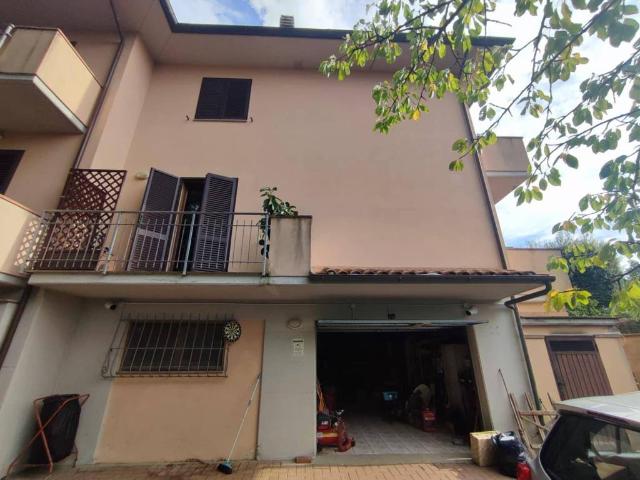Villa Indipendente in vendita a Po' Bandino, Città della Pieve