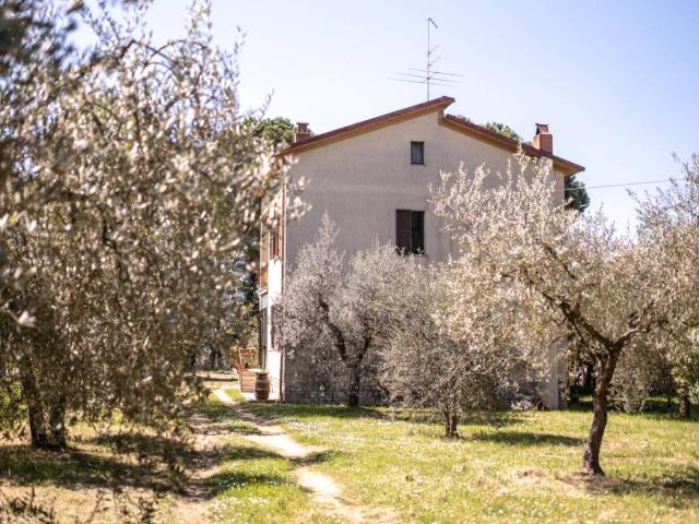 Villa Indipendente in vendita a Canale, Città Della Pieve