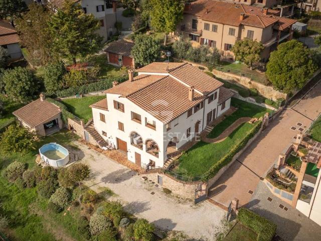 Villa Indipendente in vendita a Canale, Città Della Pieve