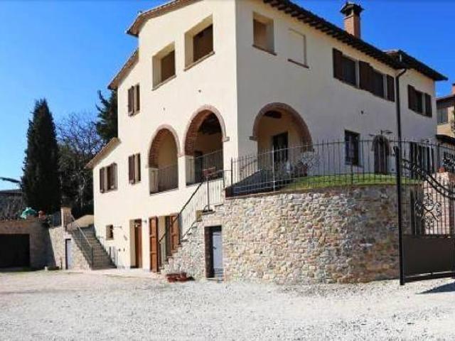 Villa Indipendente in vendita a Canale, Città Della Pieve