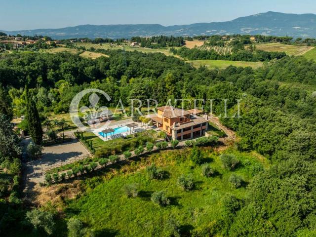 Villa Indipendente in vendita a Il Poggio, Città Della Pieve