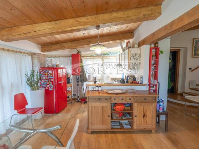 Villa Indipendente in vendita a San Leo Bastia, Umbria
